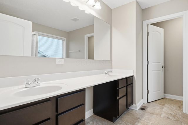 1250 Caribou Run, Delaware, OH 43015