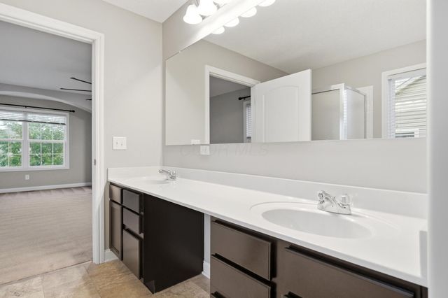 1250 Caribou Run, Delaware, OH 43015