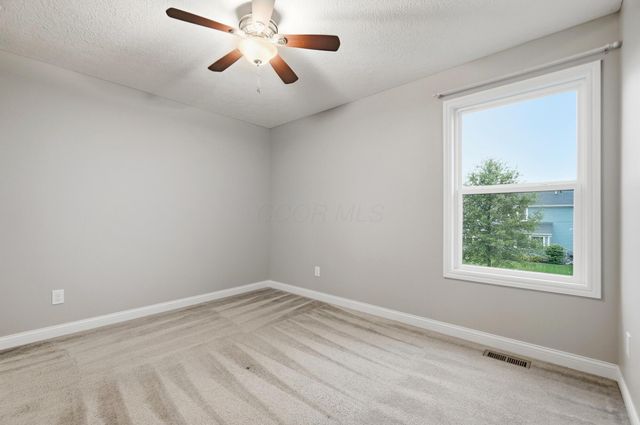 1250 Caribou Run, Delaware, OH 43015