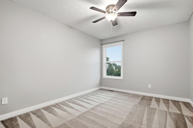 1250 Caribou Run, Delaware, OH 43015
