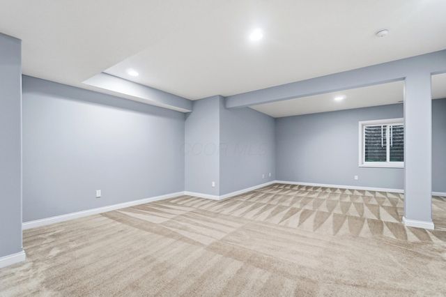 1250 Caribou Run, Delaware, OH 43015