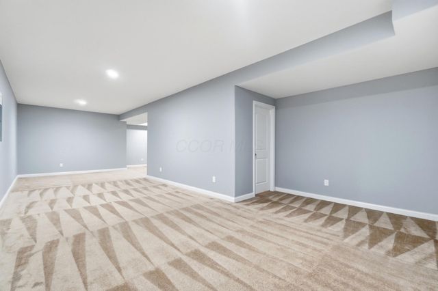 1250 Caribou Run, Delaware, OH 43015