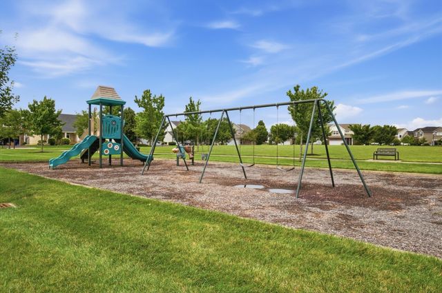1250 Caribou Run, Delaware, OH 43015