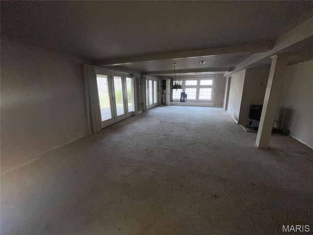 12 Scarlet Oak Court, Lake St Louis, MO 63367