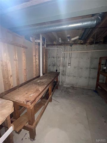 12 Scarlet Oak Court, Lake St Louis, MO 63367