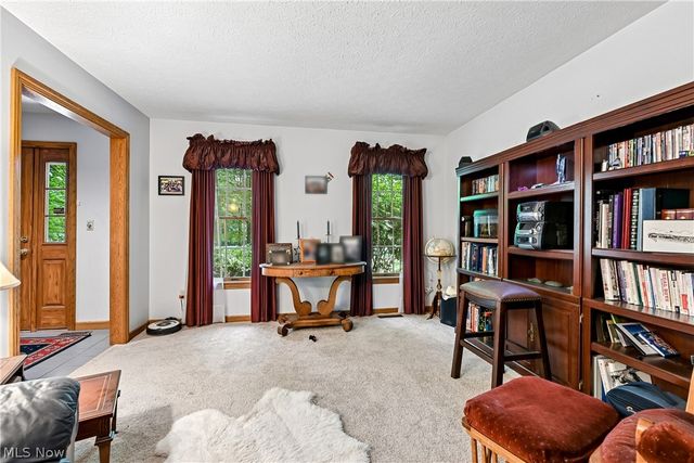 2660 S Medina Line Road, Wadsworth, OH 44281