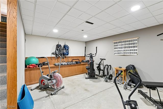 2660 S Medina Line Road, Wadsworth, OH 44281
