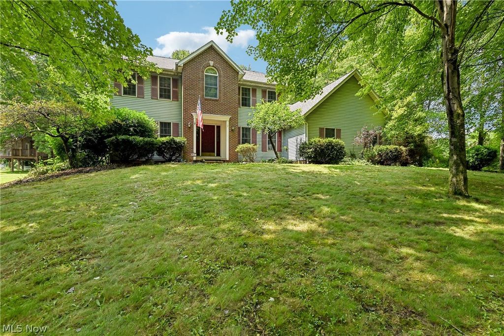 2660 S Medina Line Road, Wadsworth, OH 44281