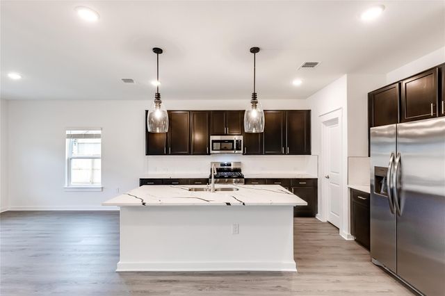 15501 Lustrous Amber CV, Del Valle, TX 78617