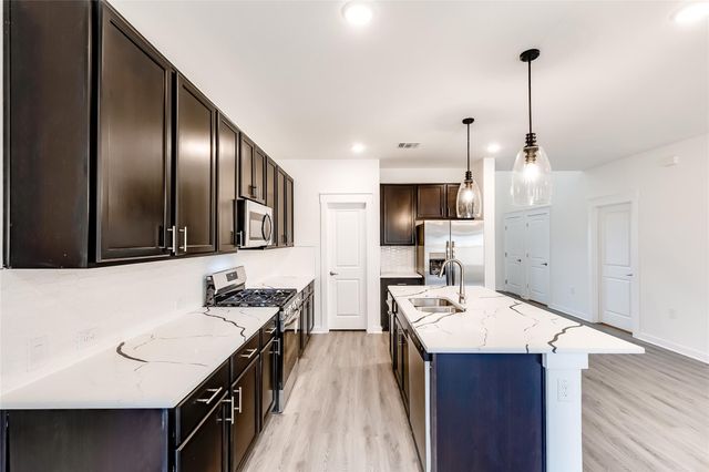 15501 Lustrous Amber CV, Del Valle, TX 78617