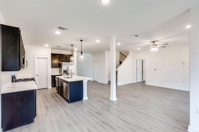 15501 Lustrous Amber CV, Del Valle, TX 78617