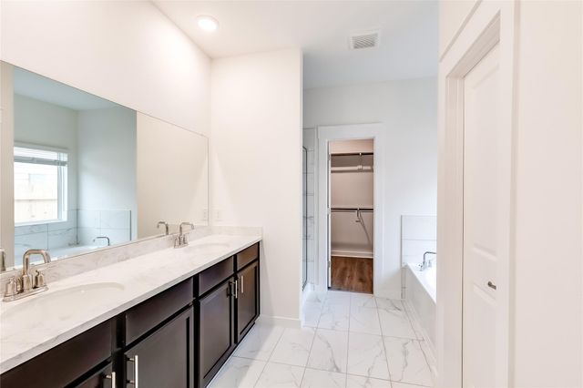 15501 Lustrous Amber CV, Del Valle, TX 78617