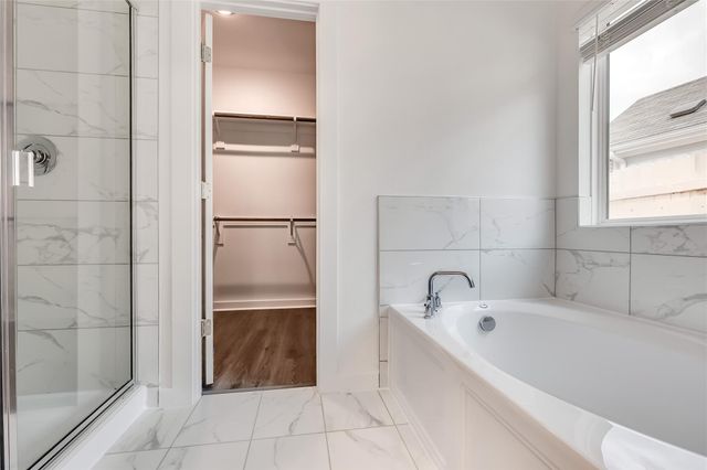 15501 Lustrous Amber CV, Del Valle, TX 78617