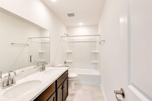 15501 Lustrous Amber CV, Del Valle, TX 78617
