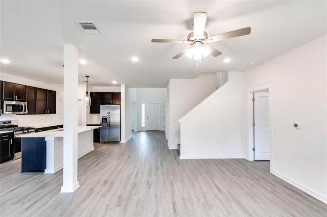 15501 Lustrous Amber CV, Del Valle, TX 78617