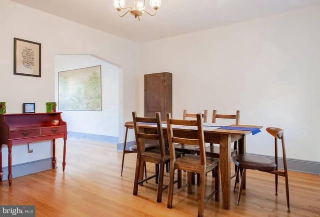 565 23RD PL NE, Washington, DC 20002