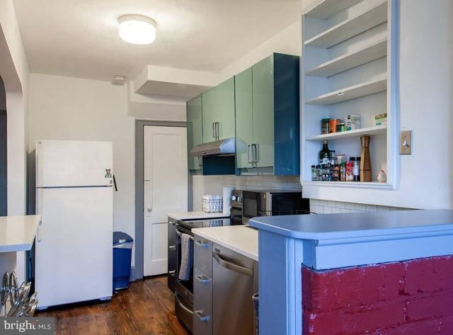 565 23RD PL NE, Washington, DC 20002
