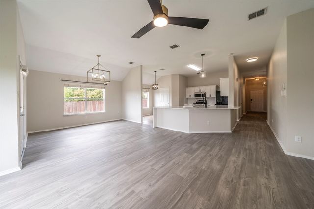 100 Mustang Court, Celina, TX 75009