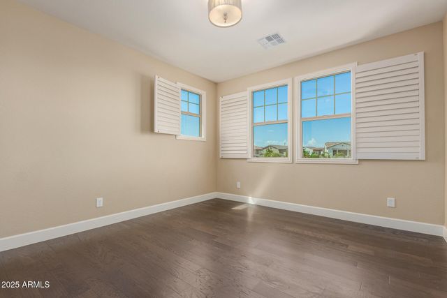 920 W GRAND CANYON Drive, Chandler, AZ 85248