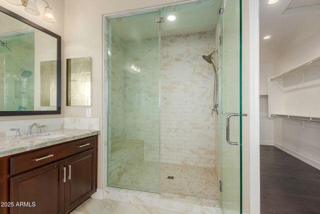 920 W GRAND CANYON Drive, Chandler, AZ 85248