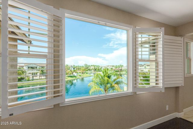 920 W GRAND CANYON Drive, Chandler, AZ 85248