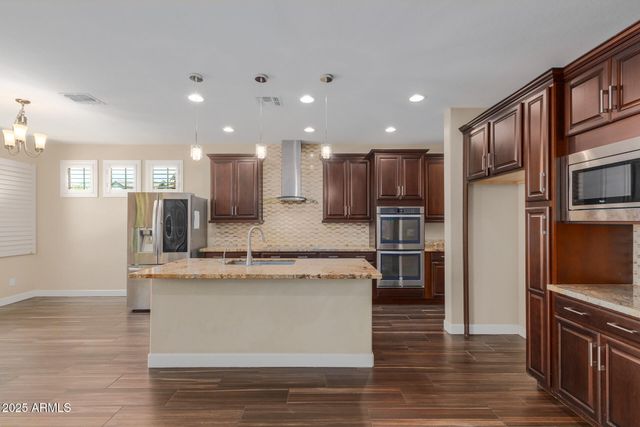 920 W GRAND CANYON Drive, Chandler, AZ 85248