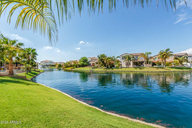 920 W GRAND CANYON Drive, Chandler, AZ 85248