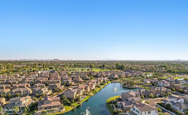 920 W GRAND CANYON Drive, Chandler, AZ 85248