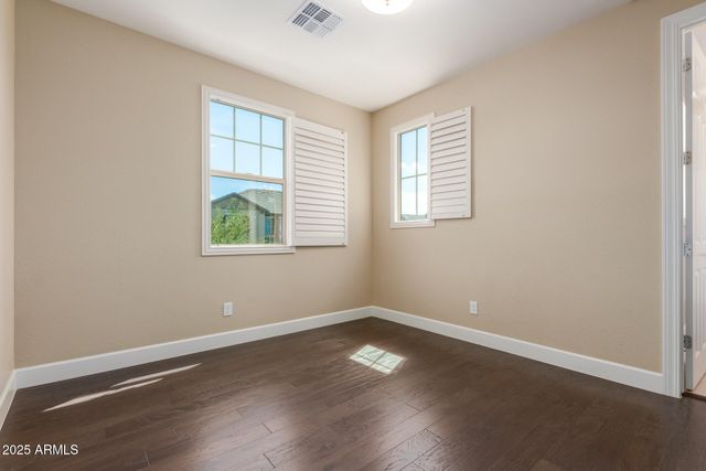 920 W GRAND CANYON Drive, Chandler, AZ 85248