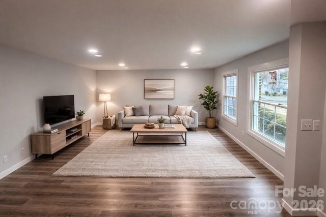 7539 Holly Grove Court, Charlotte, NC 28227