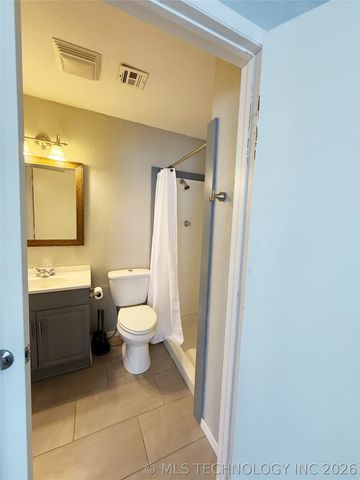 415 S 1st Street, Morris, OK 74445