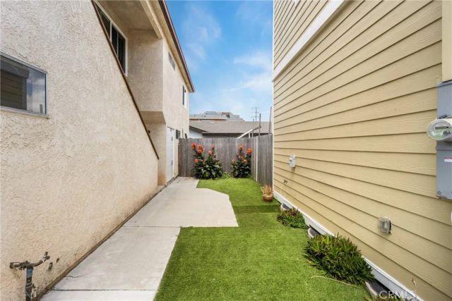 14041 B, Huntington Beach, CA 92647