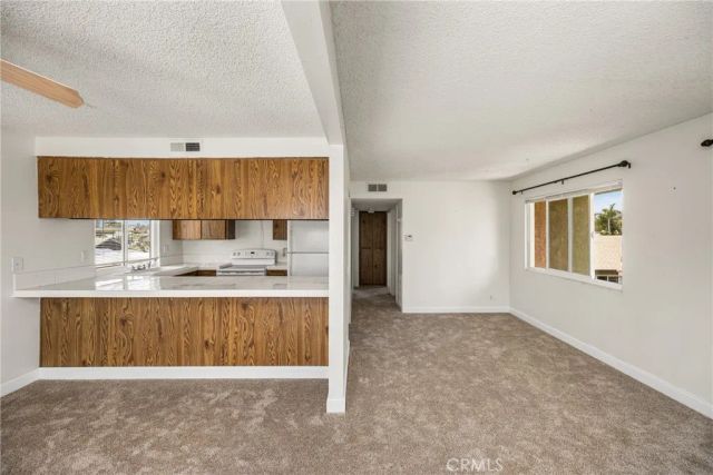 14041 B, Huntington Beach, CA 92647