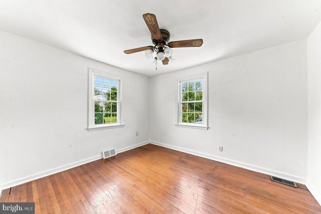 209 PENNSYLVANIA AVE, Prospect Park, PA 19076