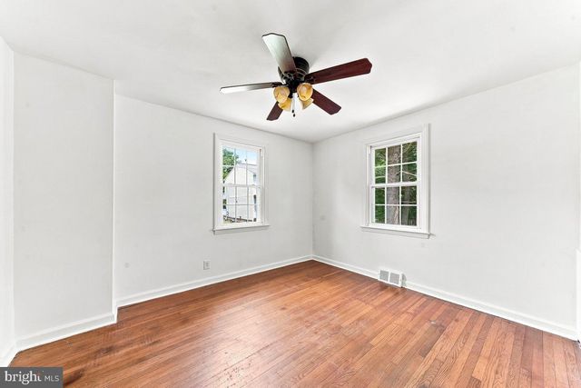 209 PENNSYLVANIA AVE, Prospect Park, PA 19076