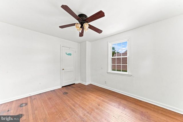 209 PENNSYLVANIA AVE, Prospect Park, PA 19076