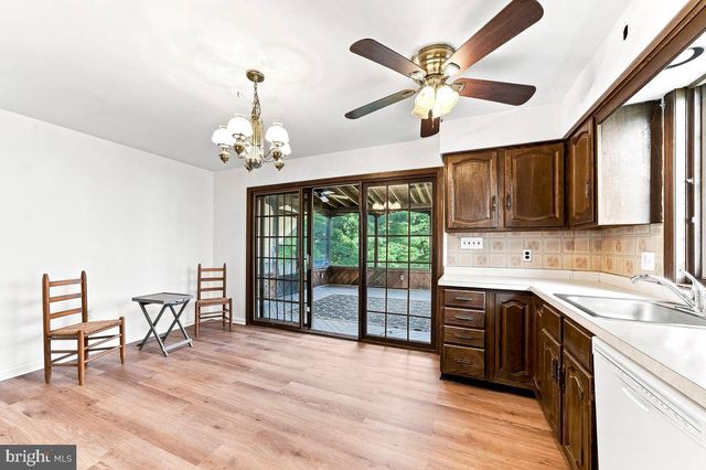 209 PENNSYLVANIA AVE, Prospect Park, PA 19076