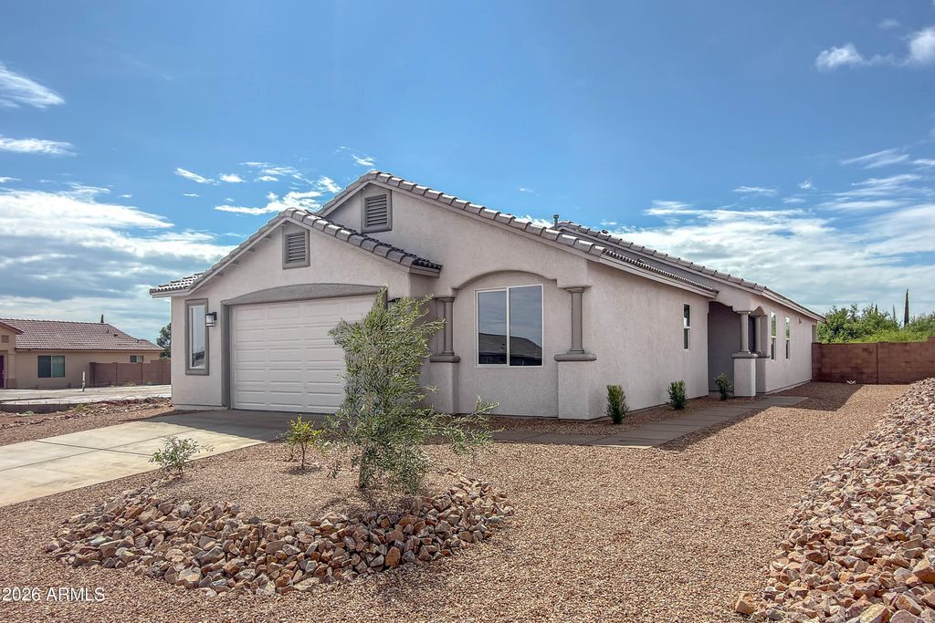 Image 1 of property listing at 4844 Scout Drive LOT 332, Sierra Vista, AZ 85650