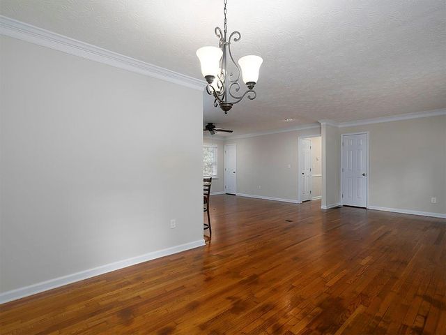 226 King David Drive SW, Lilburn, GA 30047
