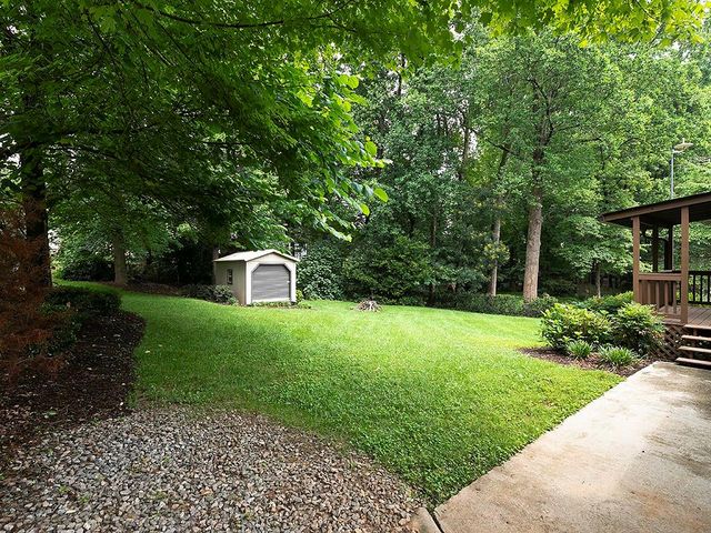 226 King David Drive SW, Lilburn, GA 30047