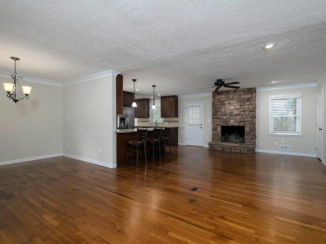 226 King David Drive SW, Lilburn, GA 30047
