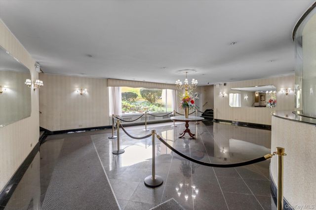 143-50 Hoover Avenue 304, Briarwood, NY 11435