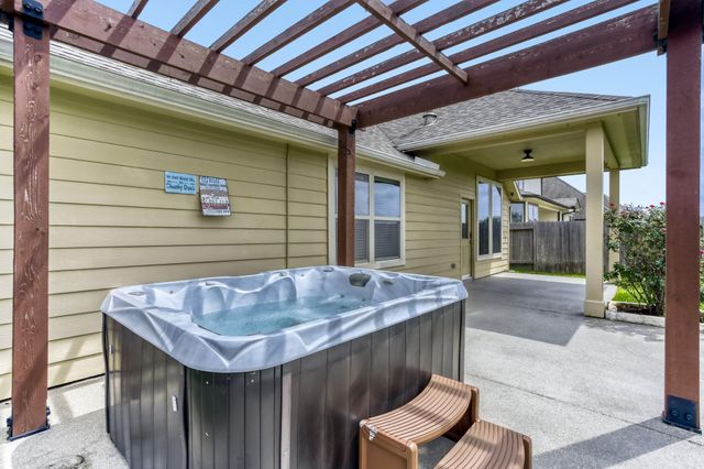 24103 Kingdom Isle Lane, Katy, TX 77493