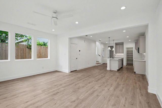 3226 Drew Street, Houston, TX 77004