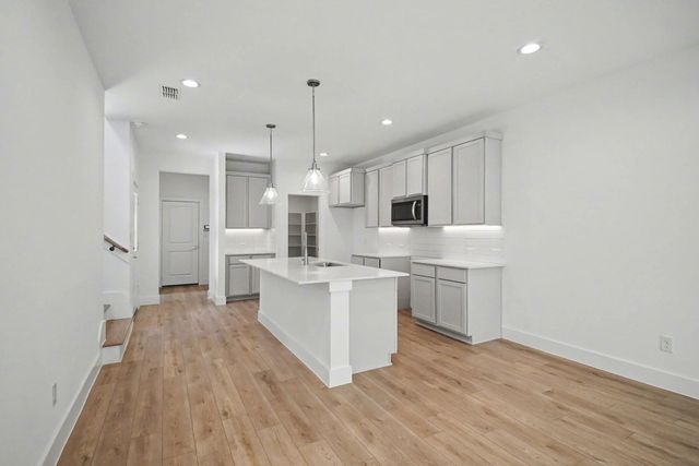 3226 Drew Street, Houston, TX 77004
