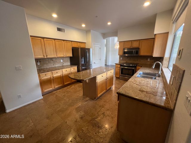 7336 E RUSTLING Pass, Scottsdale, AZ 85255