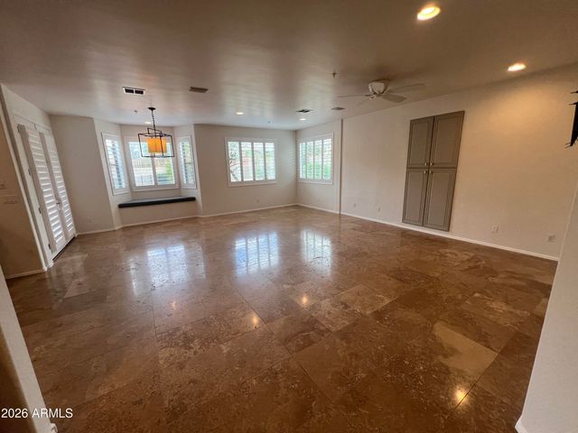 7336 E RUSTLING Pass, Scottsdale, AZ 85255