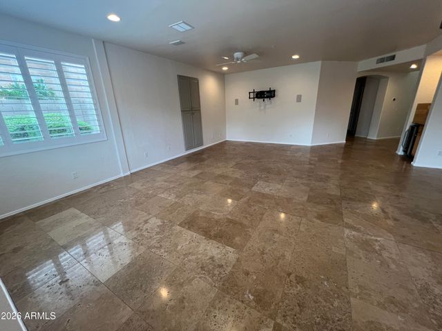 7336 E RUSTLING Pass, Scottsdale, AZ 85255