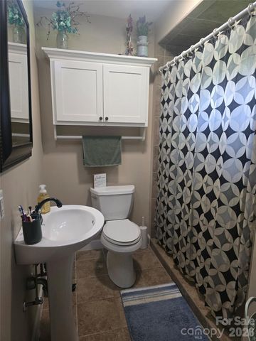 130 Shiloh Road, Troy, NC 27371