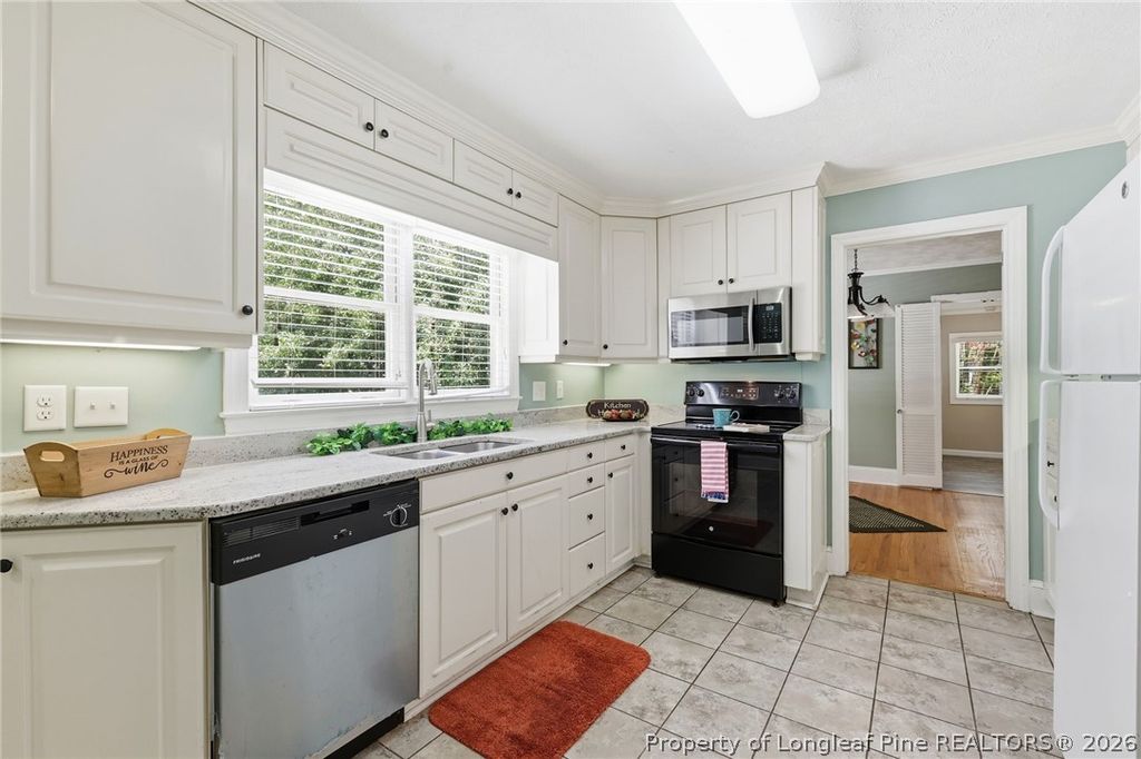 302 Valley Road, Fayetteville, NC 28305 — photo 14